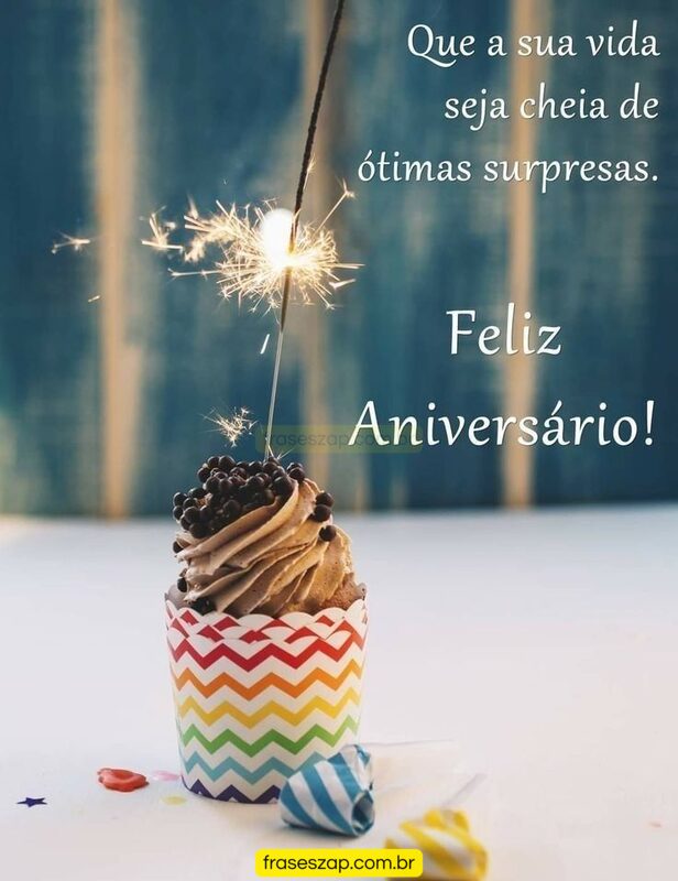 Imagem de feliz aniversário para compartilhar no WhatsApp